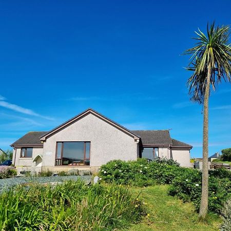 Brae Lea House, Lochboisdale, South Uist. Outer Hebrides Bed & Breakfast ภายนอก รูปภาพ